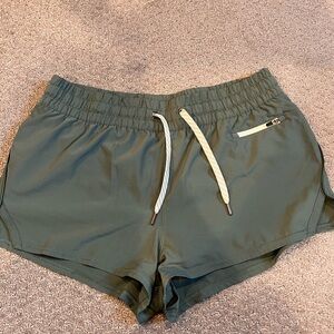 Vuori Clementine Short